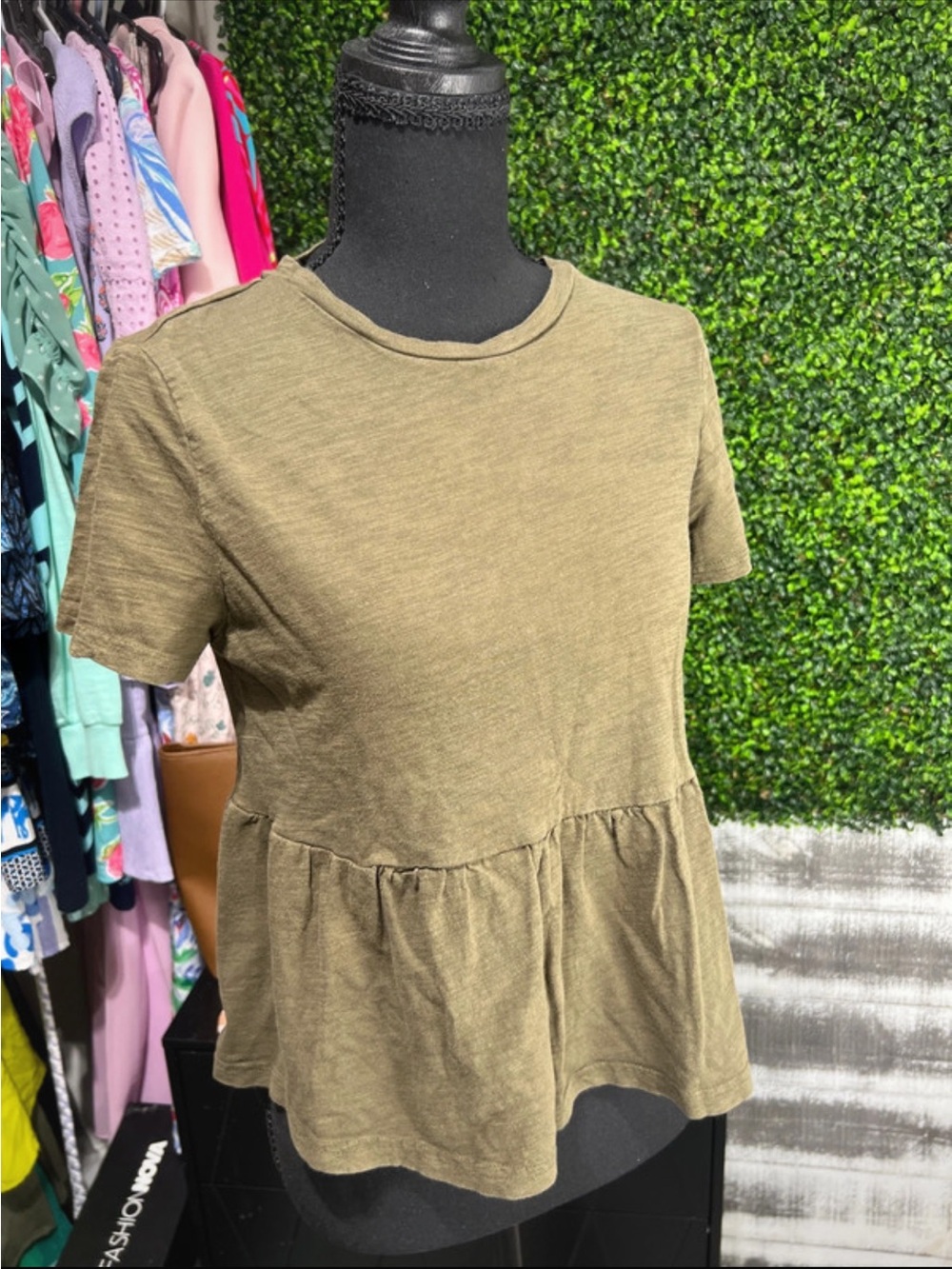 SHEIN Olive Green Short Sleeve Peplum Top